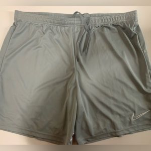 Men’s Nike shorts